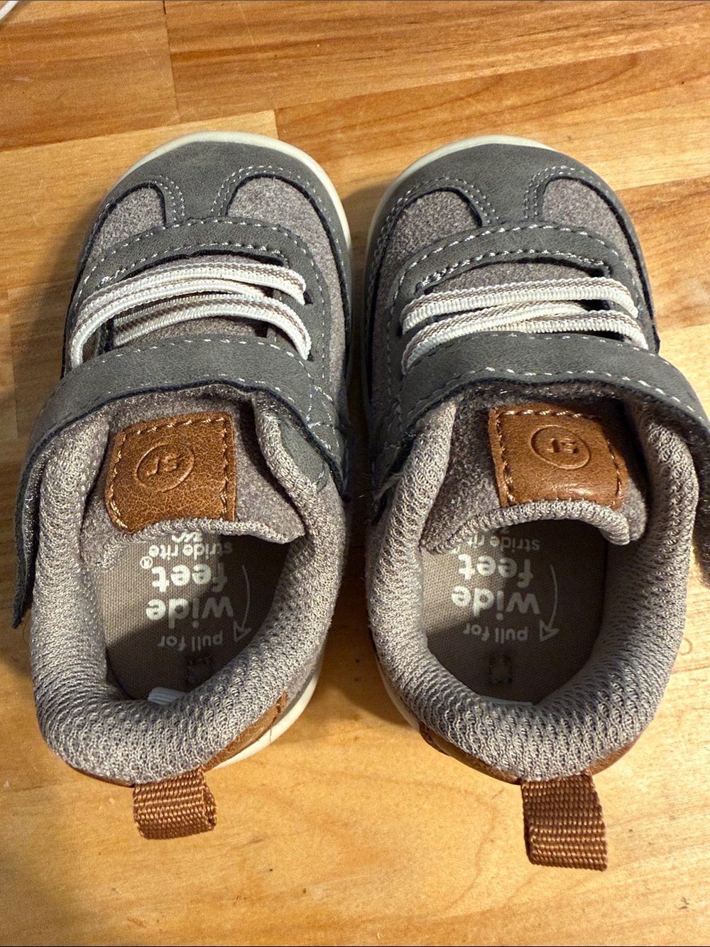 Stride Rite Gray and Brown Toddler Velcro Sneakers